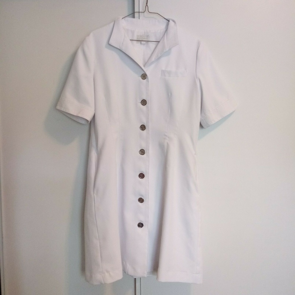 Clinique Beauty Consultant Uniform White Lab Coat